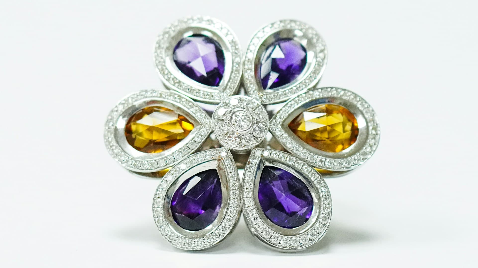Stainless Steel Jewelry lifestyle jewelry